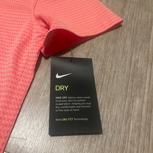 NWT Nike Dry Fit Women's Coral Polo - Picture 3 of 5